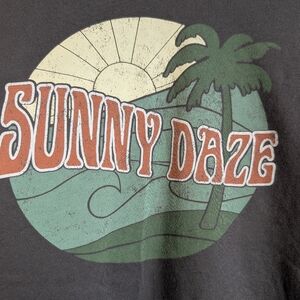 Sunny Daze Graphic Tee